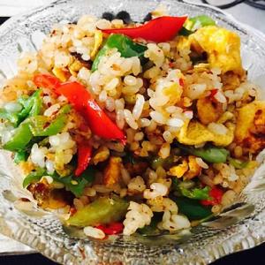 辣椒蛋炒飯 辣椒蛋炒飯