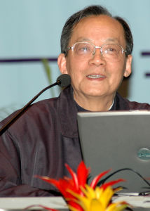 王迅[復旦大學教授]