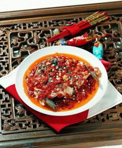 錦上添花剁椒魚頭 錦上添花剁椒魚頭