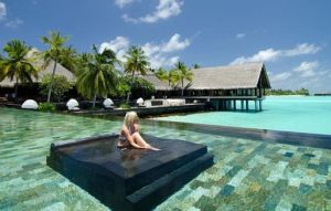 馬爾地夫瑞提娜島度假村 馬爾地夫瑞提娜島度假村