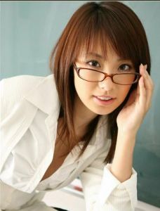 《美女書記》 《美女書記》