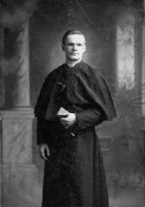 尤利烏斯·紐蘭德 尤利烏斯·紐蘭德