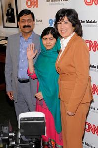 克里斯汀&middot;阿曼普與嘉賓們