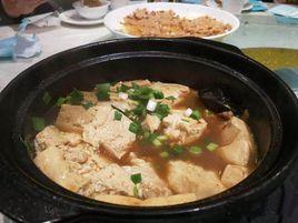 砂鍋燉豆腐 砂鍋燉豆腐