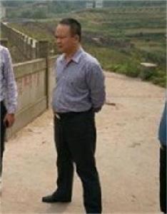 杜彬[四川省鄰水縣原副縣長]