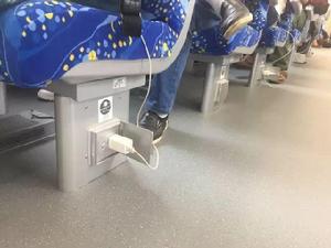 石長動車組列車