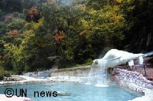 德宗溫泉和止貢梯