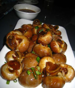 油爆海螺 油爆海螺