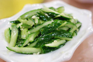 蒜泥黃瓜 蒜泥黃瓜