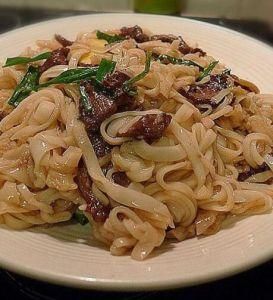 乾炒牛河 乾炒牛河