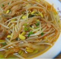 豆芽榨菜湯