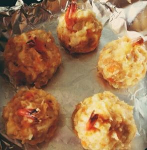 芝士土豆泥焗蝦球