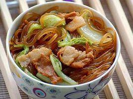 豬肉燉白菜 豬肉燉白菜