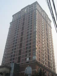 基良廣場 基良廣場