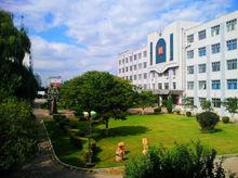 阜新市高級中學校園風景