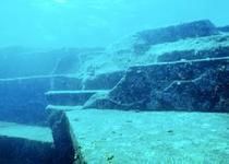 沉入海底的遺蹟