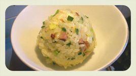 臘肉糯米糰 臘肉糯米糰