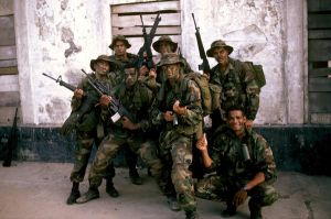 《傷心嶺》劇照