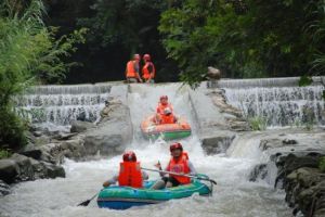 千島湖王子谷漂流 千島湖王子谷漂流