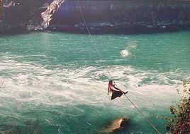 怒江溜索 怒江溜索