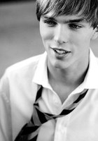 尼古拉斯&middot;霍爾特