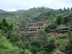 依瘩拉村 依瘩拉村