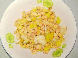 腰果西芹炒蝦仁 腰果西芹炒蝦仁