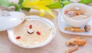 洋參雪耳燉燕窩 洋參雪耳燉燕窩