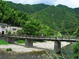 東臨溪鎮 東臨溪鎮