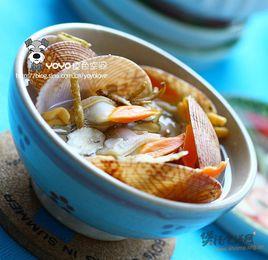 當歸黃芪蒸雞 當歸黃芪蒸雞