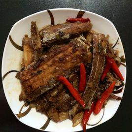 家常燜刀魚 家常燜刀魚