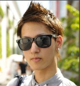 日本時尚莫西幹頭