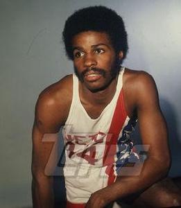 布萊恩·泰勒[前NBA球星]