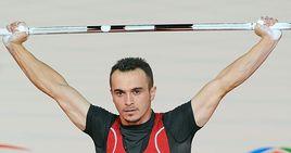 默特·比奈 默特·比奈