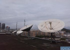 伊犁人民廣播電台 伊犁人民廣播電台