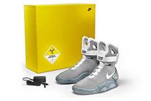 NIKE AIR MAG