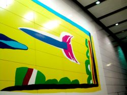 （圖）位於乾諾道中行人隧道的藝術品