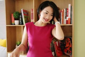 何麗娟[公眾魅力講師]