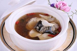 花旗參清燉丁子排 花旗參清燉丁子排