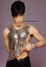 1995年的Prince,臉上寫著Slave