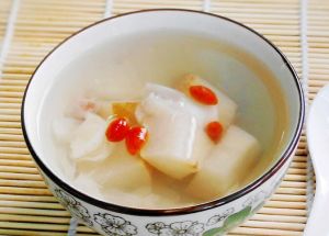 雪梨百合湯 雪梨百合湯