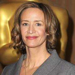 珍妮·麥克蒂爾 珍妮·麥克蒂爾