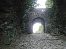 梅嶺古道 梅嶺古道