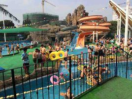 新天地水上樂園 新天地水上樂園