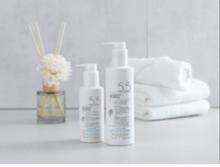 艾珂薇平衡保濕雙重護理潔面乳