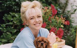 比恩弗妮達·巴克 比恩弗妮達·巴克