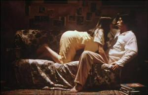 電影《愛的捆綁》劇照