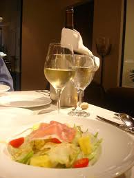 前菜三組合：醍魚、風乾火腿佐羊奶起司、Tomato Salsa