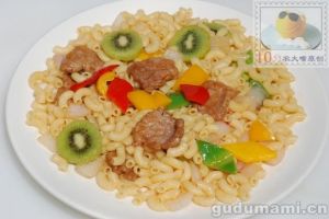 彩椒牛肉意大利麵 彩椒牛肉意大利麵