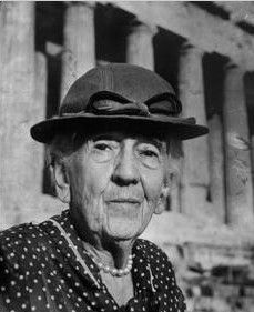 伊迪絲·漢密爾頓 伊迪絲·漢密爾頓